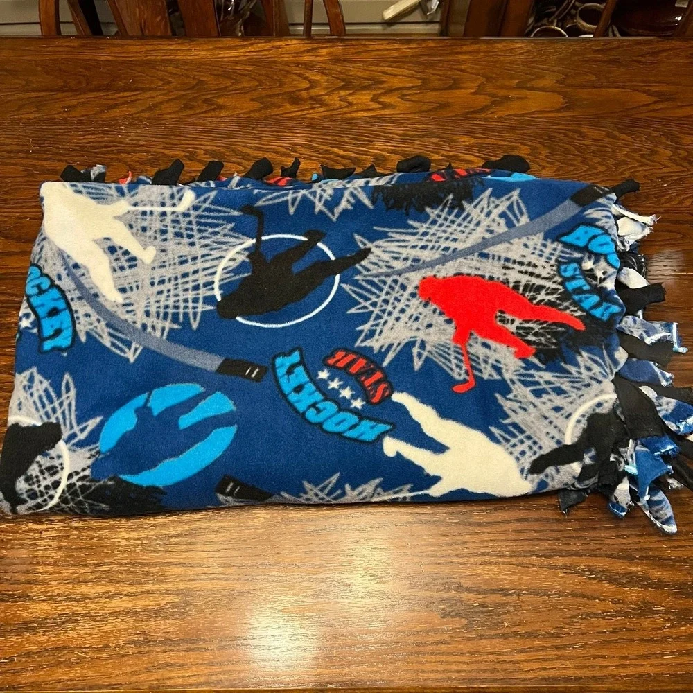 Hockey Star Fleece Tie Blanket Homemade (x-85)
